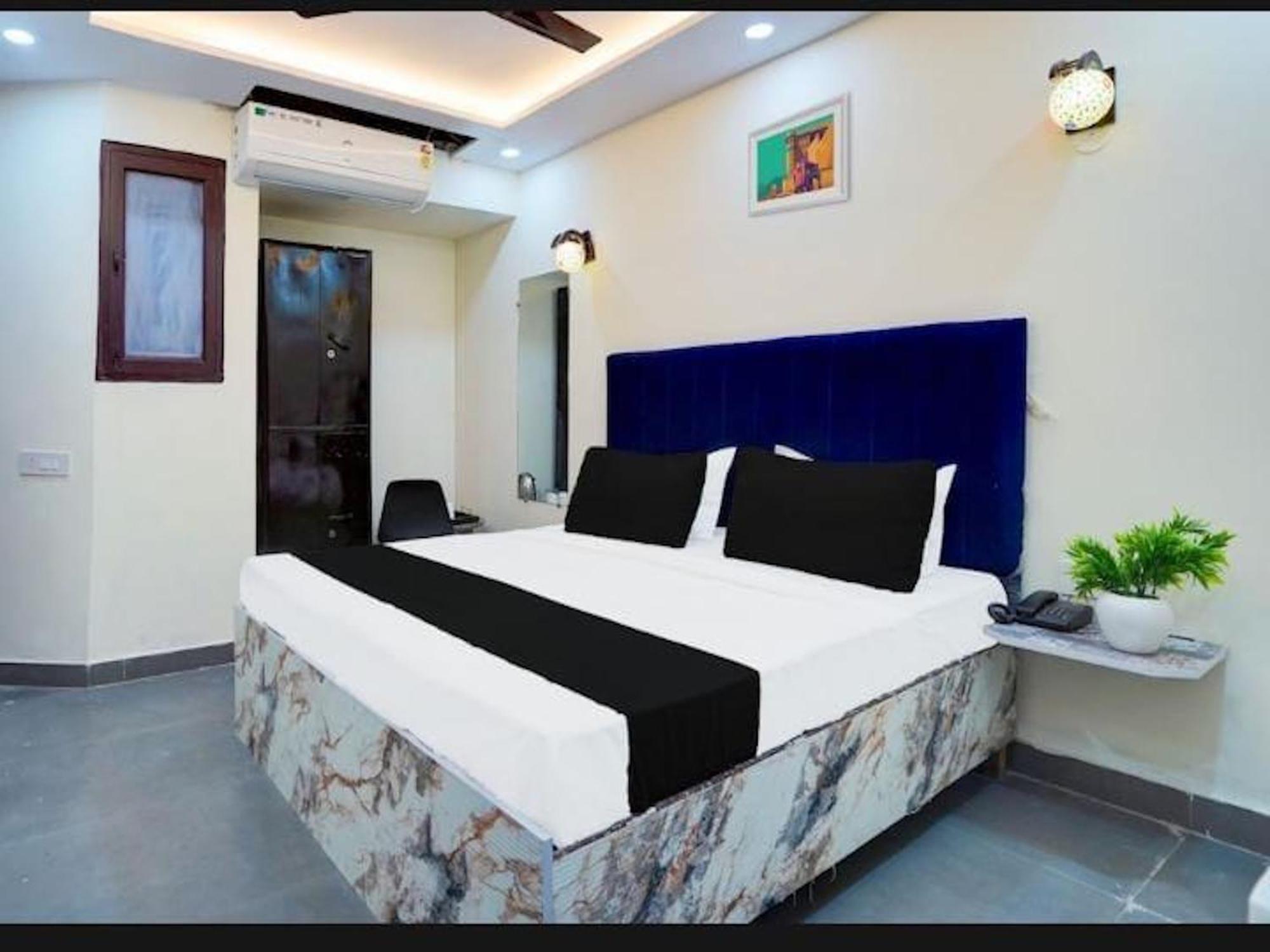 Hotel City Palace Nueva Delhi Exterior foto